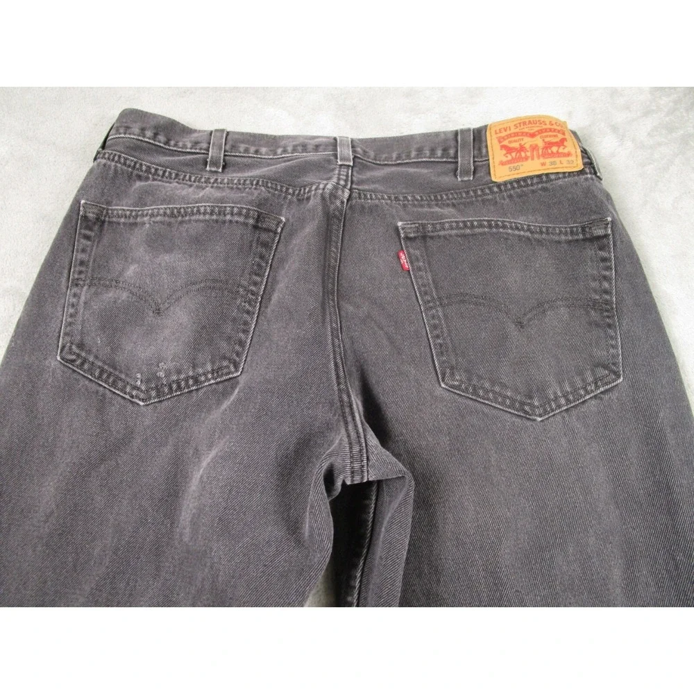 Levis spots jeans